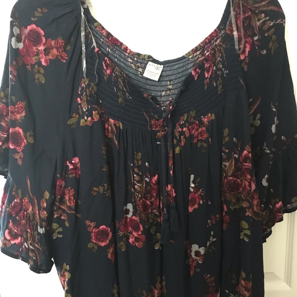 Faded Glory, boutique style top